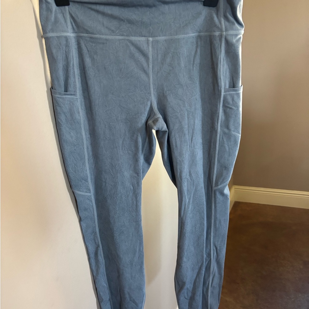 Blue High-Waisted Leggings